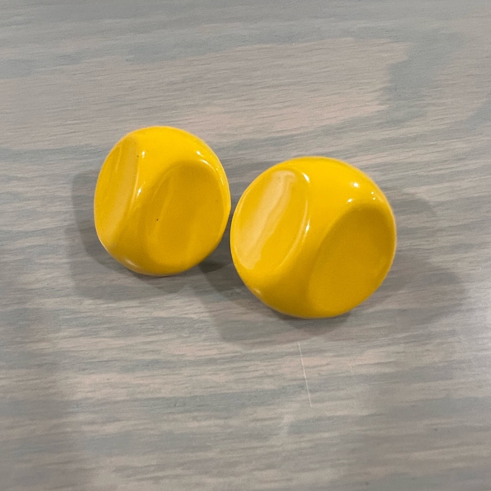 Retro vintage yellow earrings